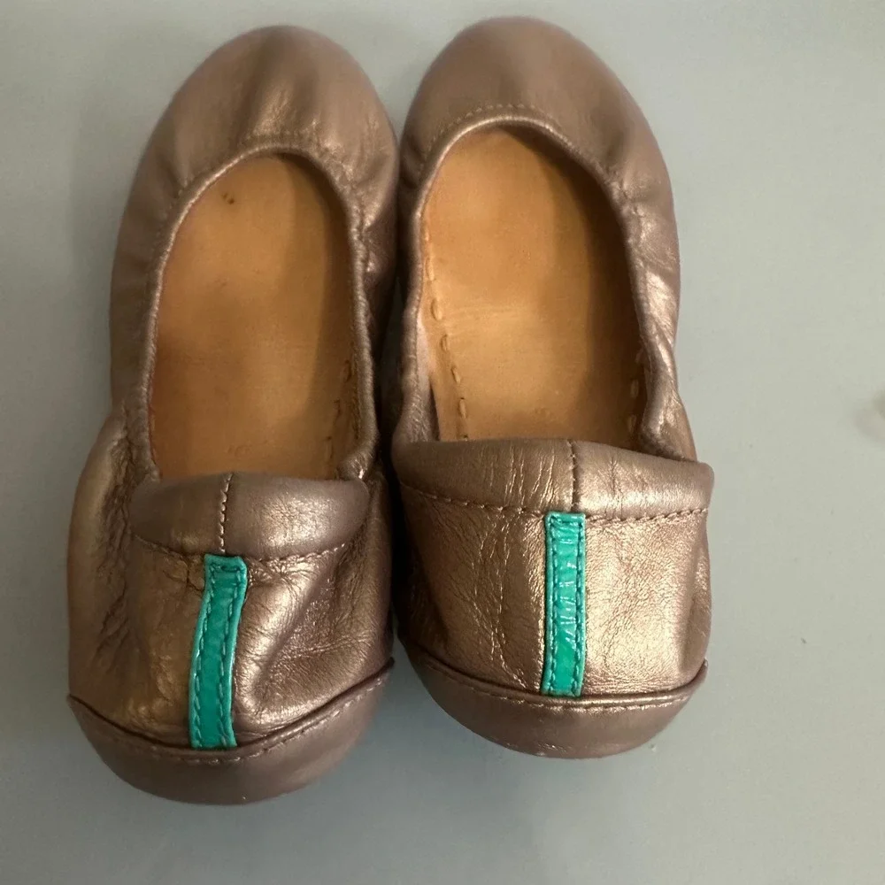 Tieks by Gavrieli Metallic Rose Gold Leather Ballet Flats Teal Sole Size 6